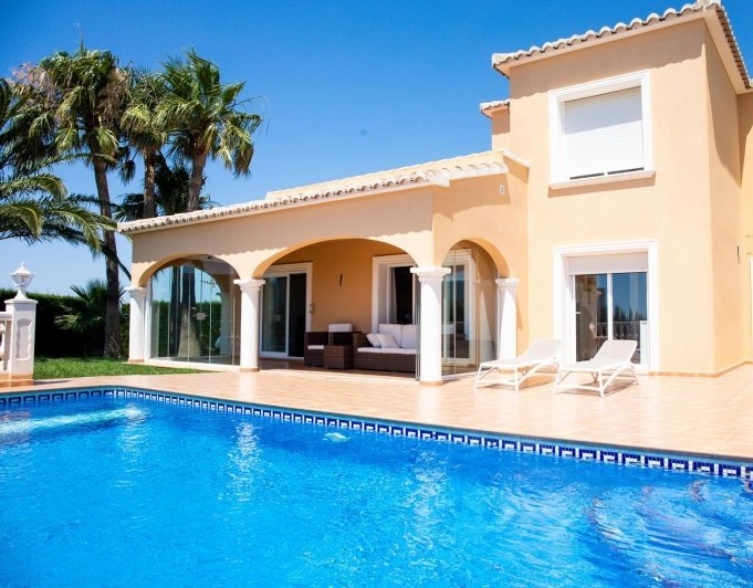 Cumbre del Sol villa con increíbles vistas al mar