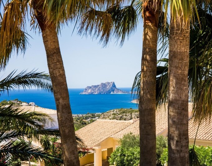 Cumbre del Sol villa con increíbles vistas al mar