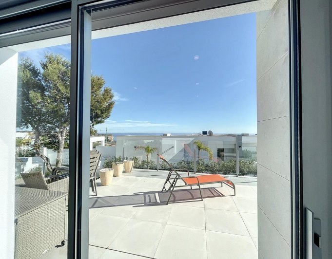 Cumbre del Sol villa de lujo moderno con vistas panorámicas al mar