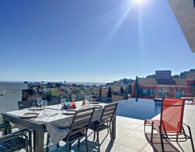Cumbre del Sol villa de lujo moderno con vistas panorámicas al mar