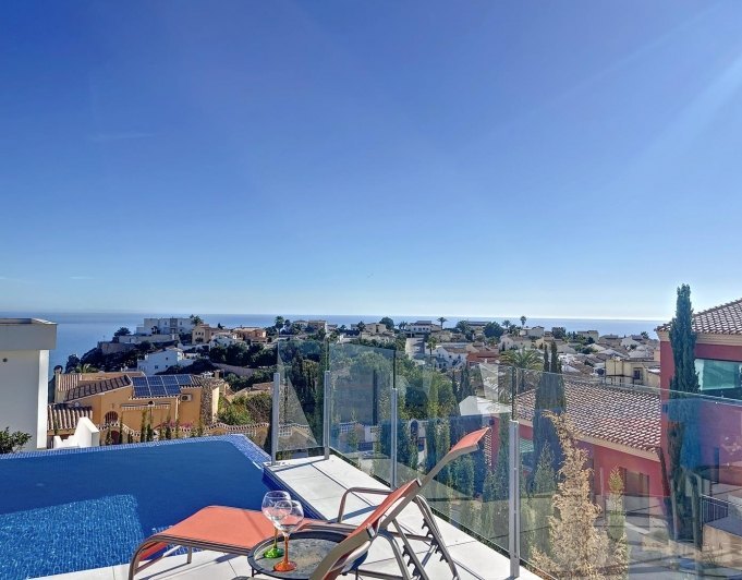 Cumbre del Sol villa de lujo moderno con vistas panorámicas al mar