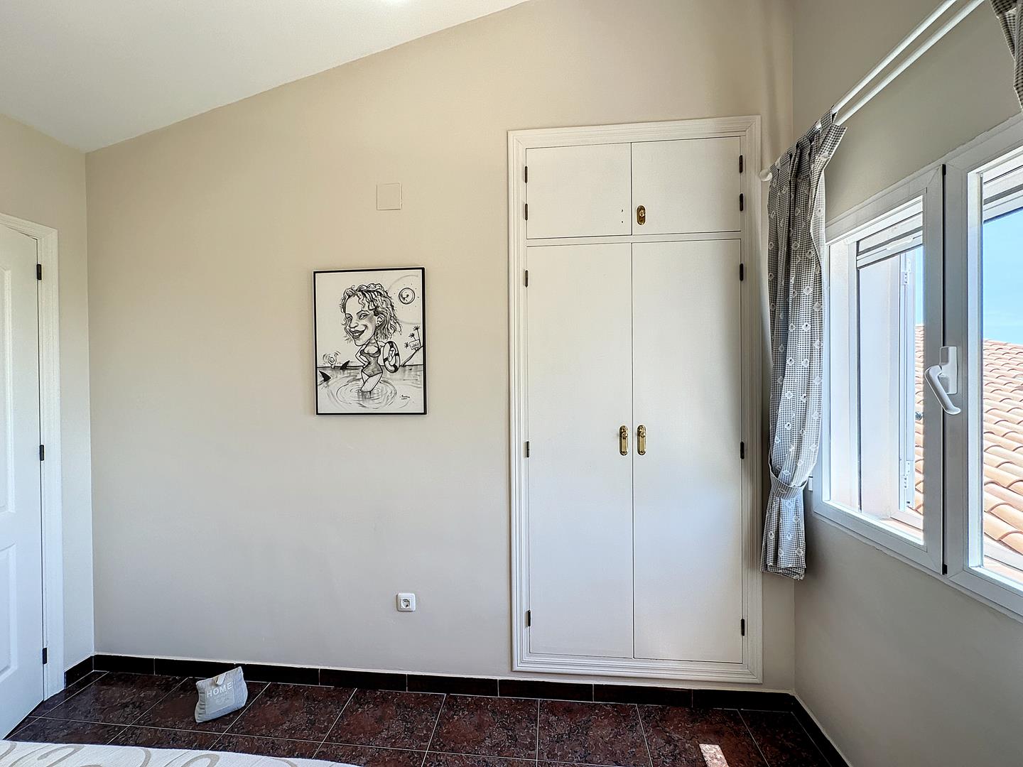 Cumbre del Sol villa con piscina privada cerca a todos los servicios