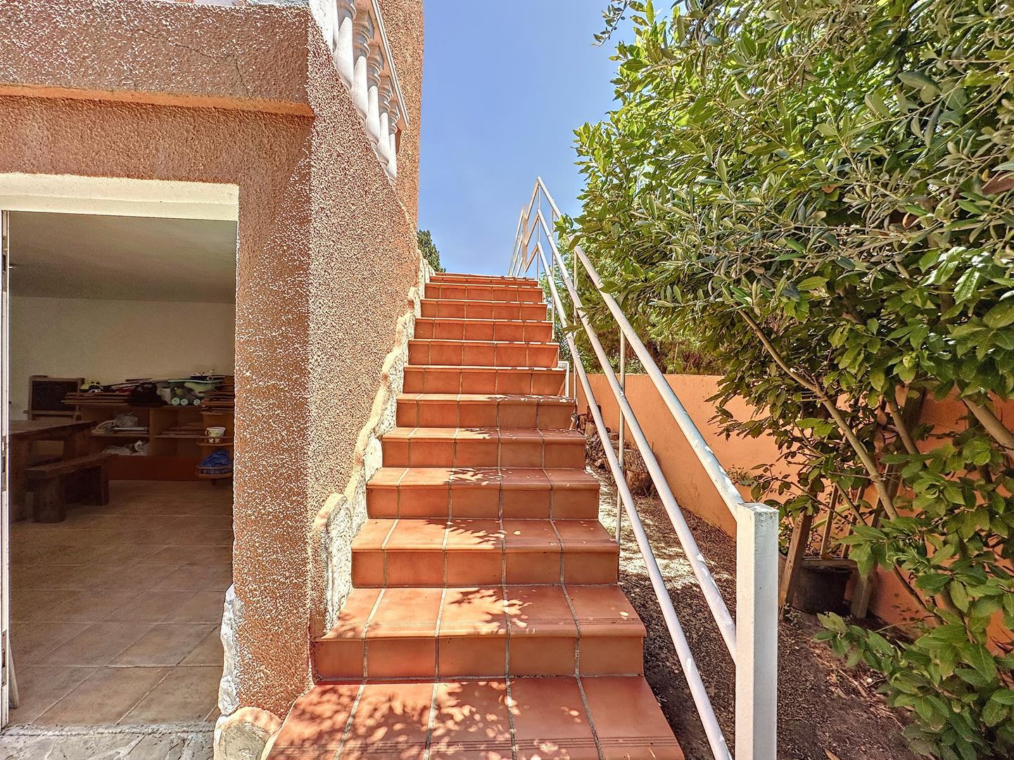 Cumbre del Sol villa con piscina privada cerca a todos los servicios
