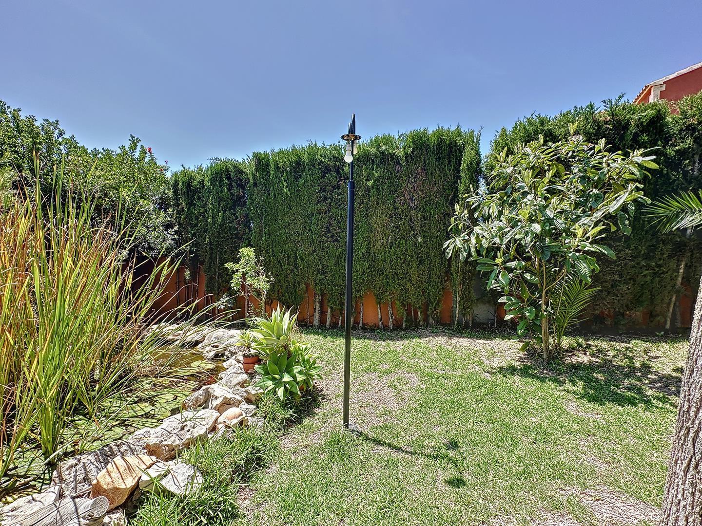 Cumbre del Sol villa con piscina privada cerca a todos los servicios