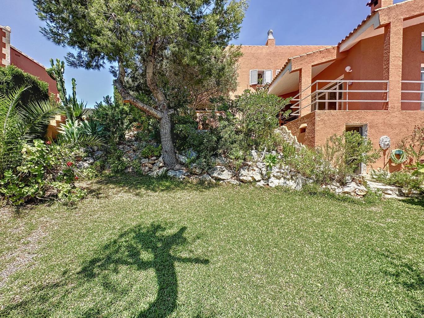 Cumbre del Sol villa con piscina privada cerca a todos los servicios