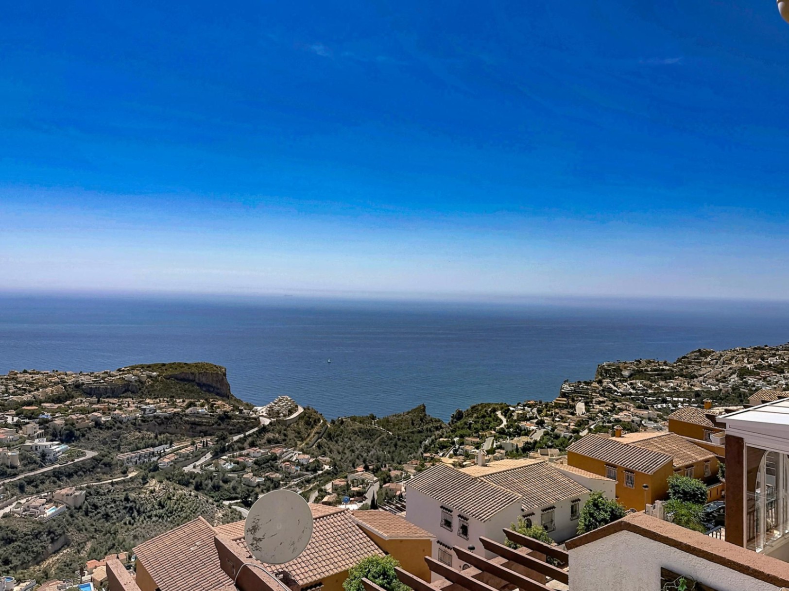 Apartamento en venta en Pueblo Panorama, Cumbre del Sol, con vistas panorámicas al mar