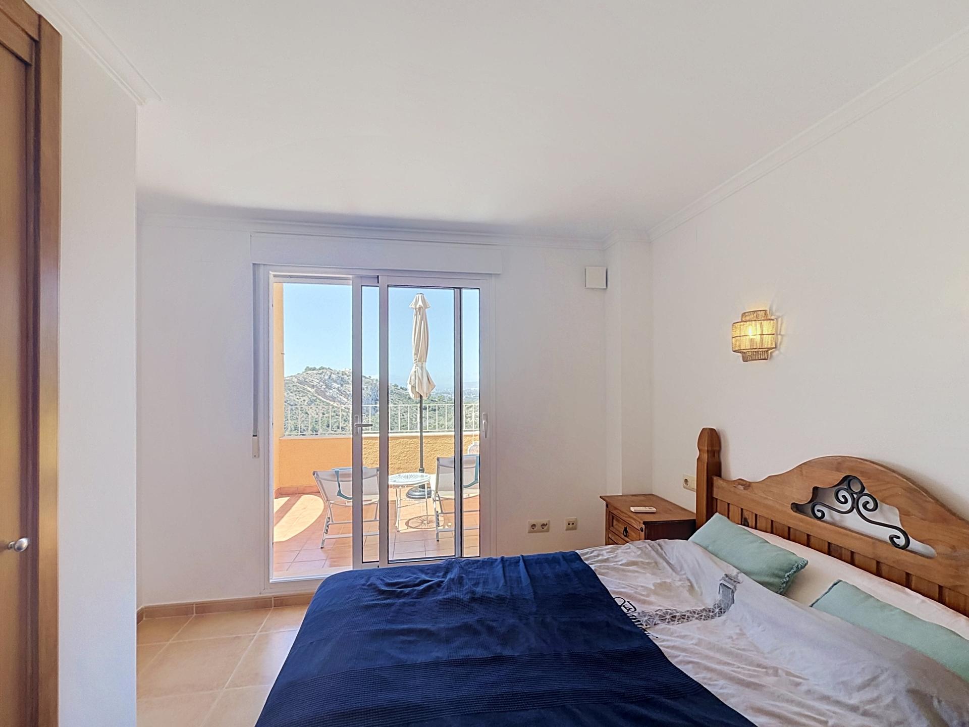 Cumbre del sol apartamento con vistas abiertas al valle de moraira costa blanca norte