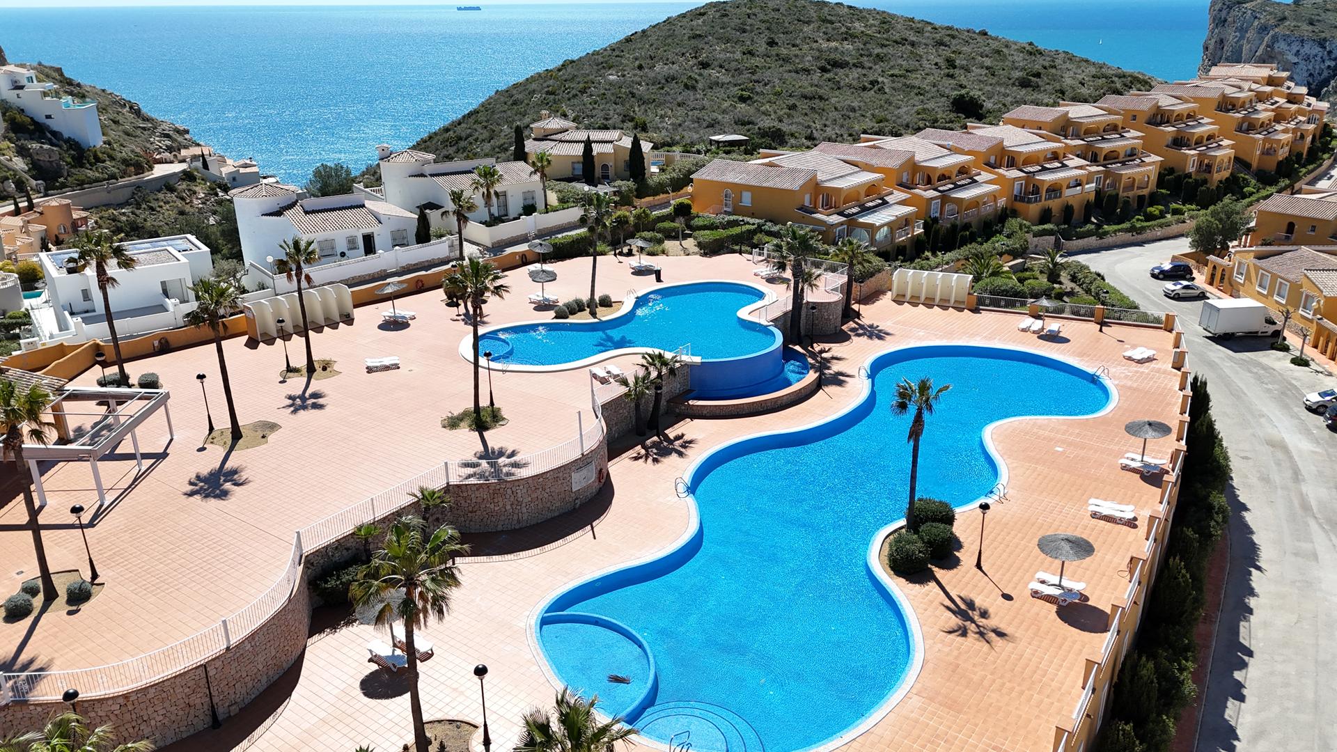 Cumbre del sol apartamento con vistas abiertas al valle de moraira costa blanca norte