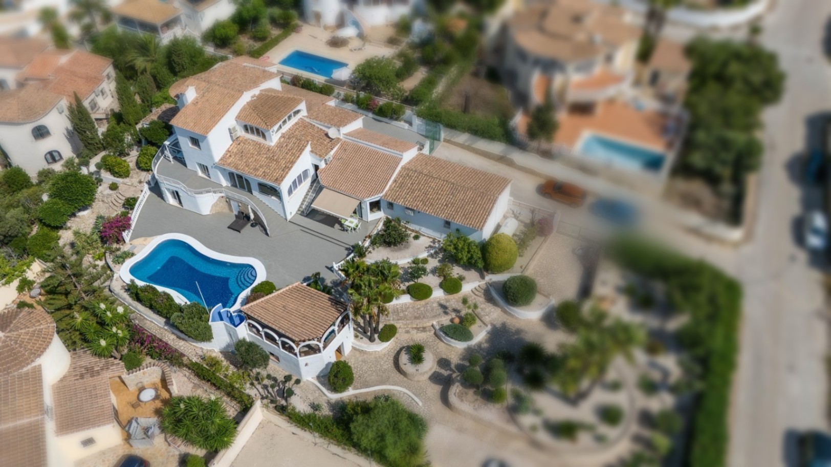 Cumbre del Sol villa renovada con vistas al mar