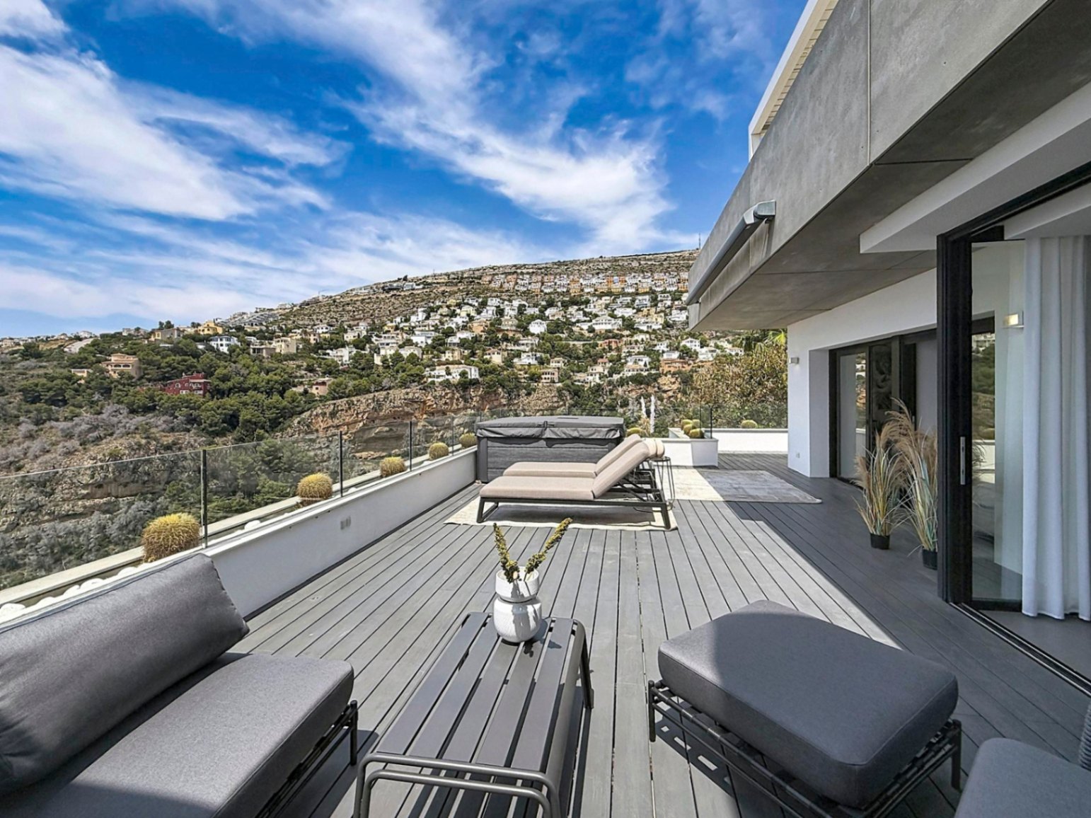 Apartamento en Novamar Suites II, Cumbre del Sol, Costa Blanca Norte