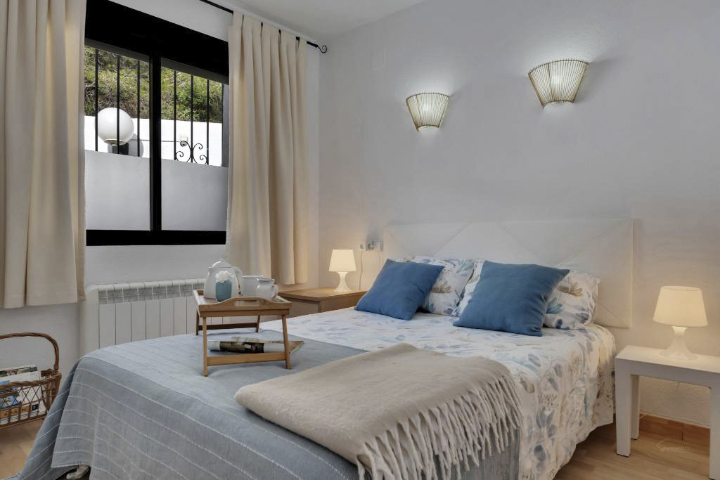 Cumbre del Sol : appartement rénové avec vue sur la montagne