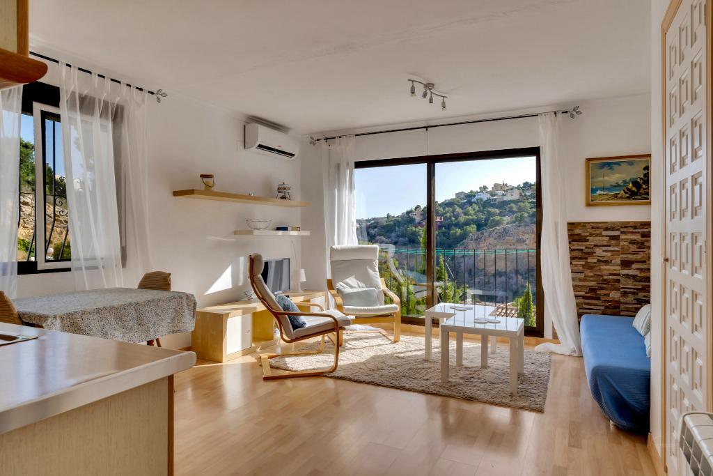 Cumbre del Sol : appartement rénové avec vue sur la montagne