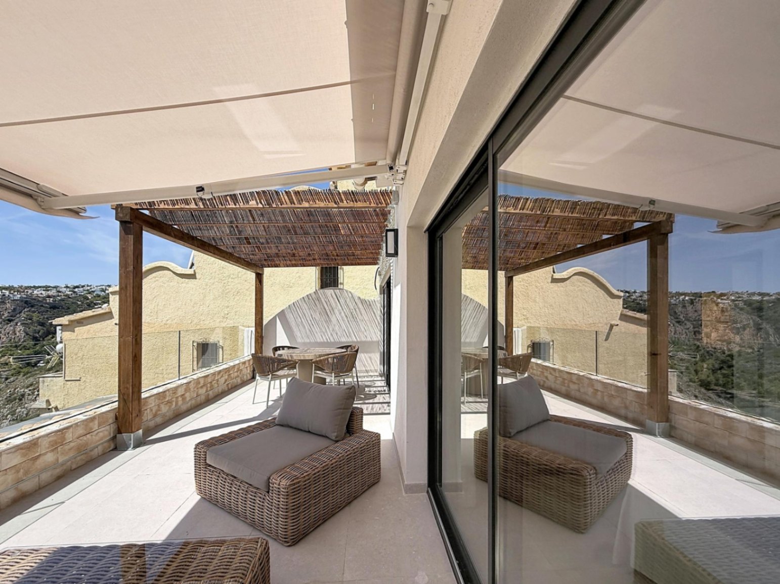 Wohnung in Pueblo de la Luz, Cumbre del Sol, Costa Blanca Nord