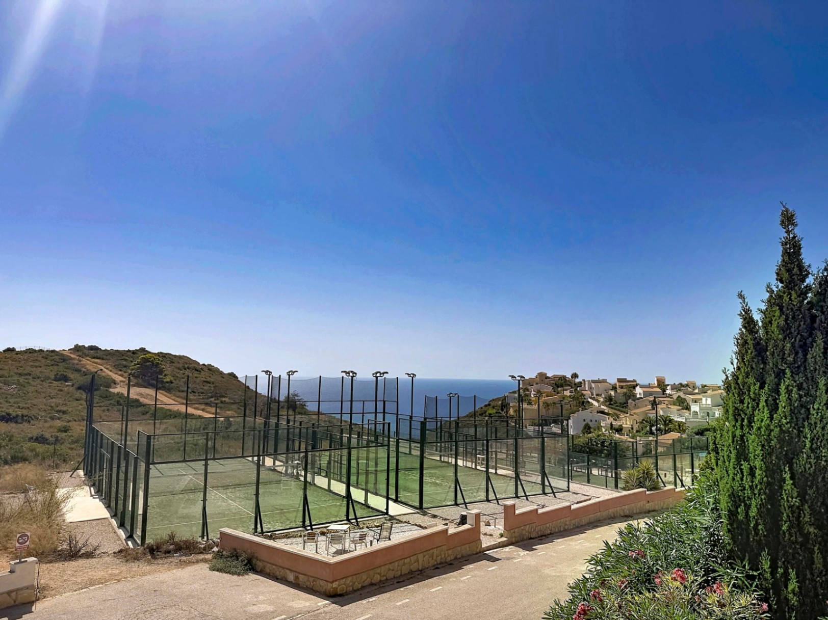 Dakverdieping appartement in Pueblo de la Paz, Cumbre del Sol, Costa Blanca Noord