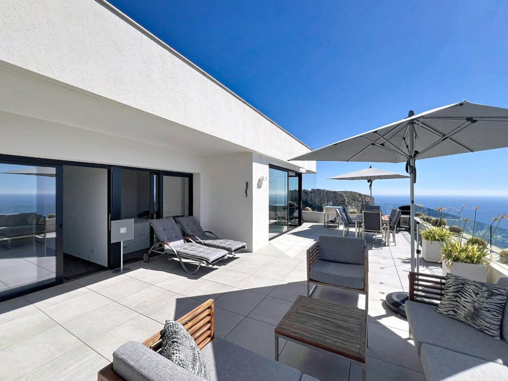 Penthouse in Novamar Suites II, Cumbre del Sol, Costa Blanca Noord