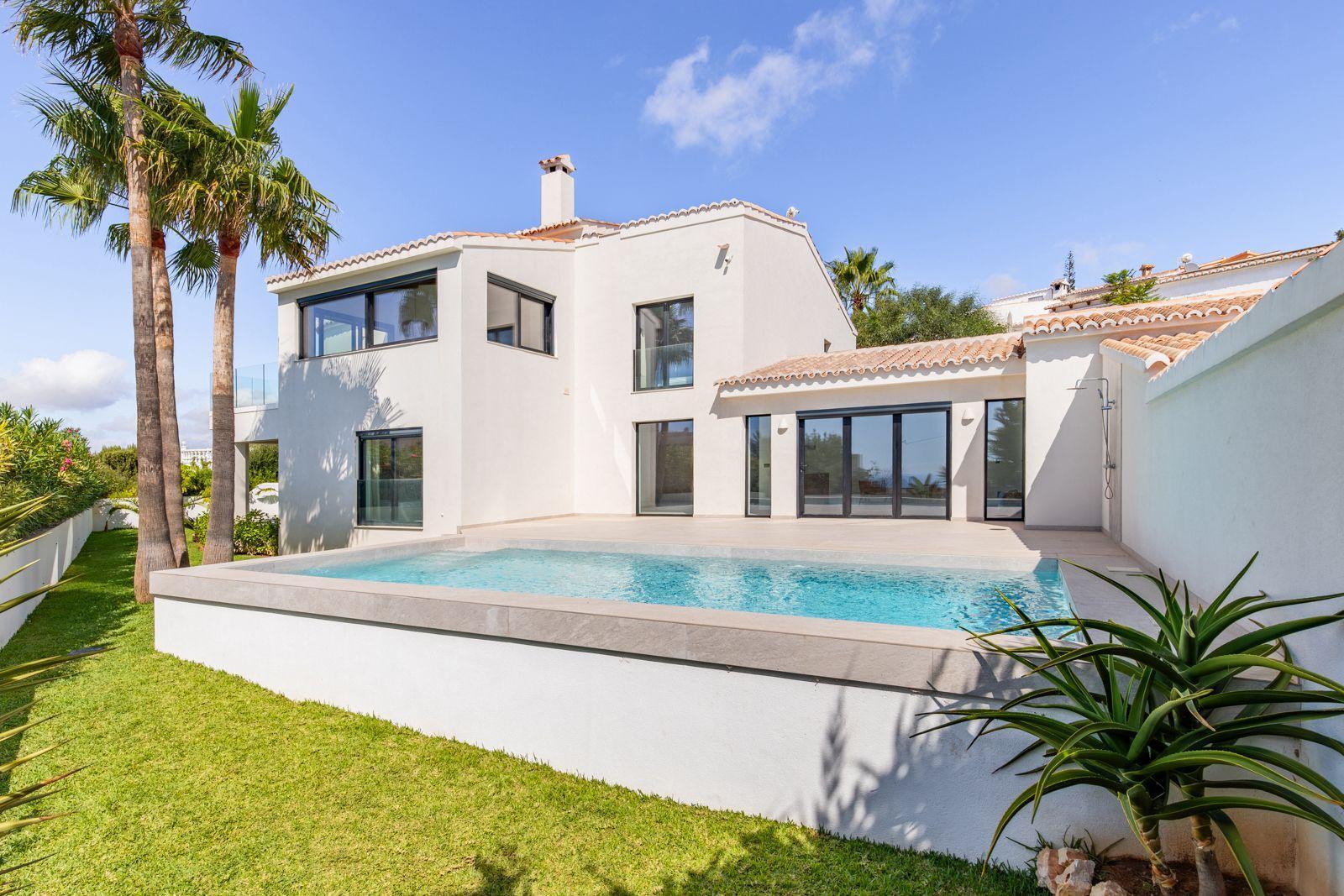 Villa in Kalmias, Cumbre del Sol, Costa Blanca Nord