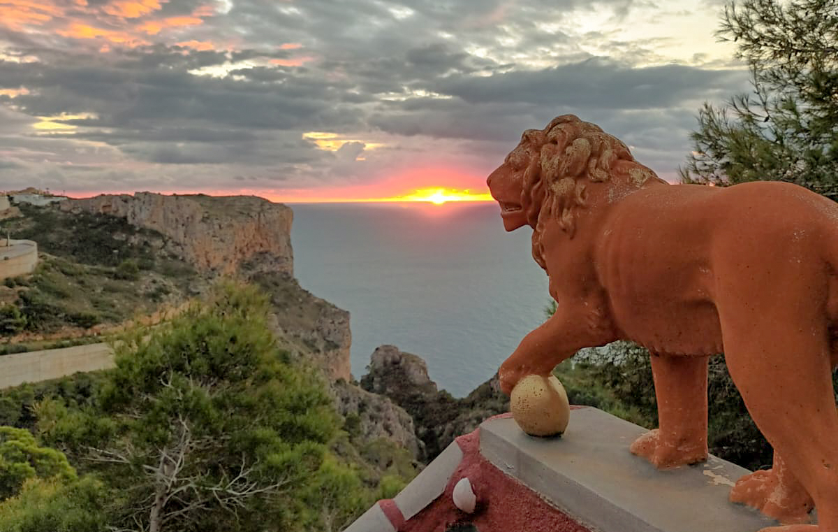 Impresionante villa con vistas al mar