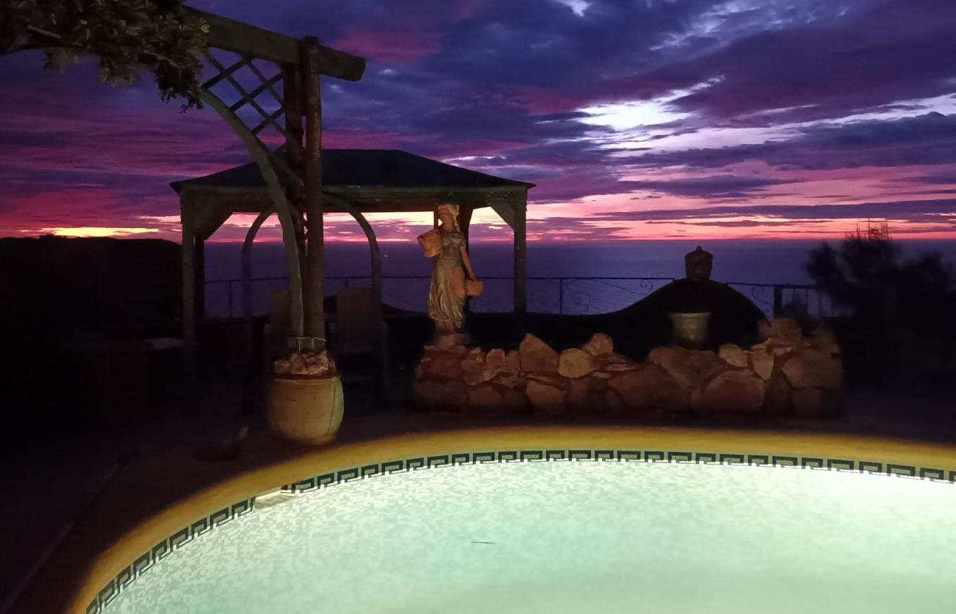 Impresionante villa con vistas al mar